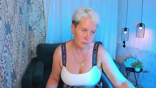 KathySunn's Live XXX Chat