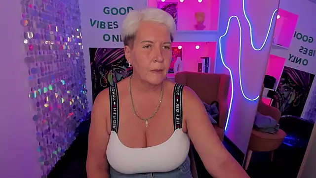 KathySunn Live Chatrum