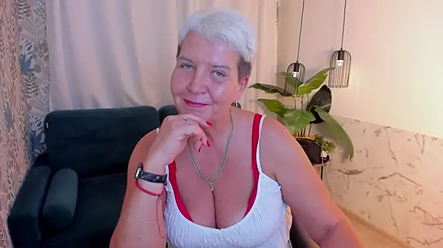 KathySunn's Live XXX Chat