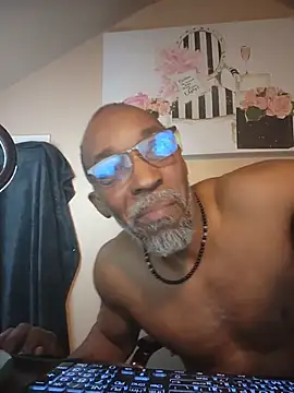 Lonelynudist59's Webcam Show