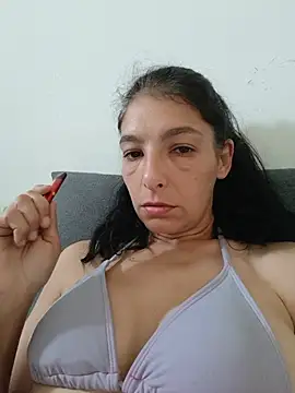 Sposini69 Adlı Modelin Canlı XXX Sohbeti