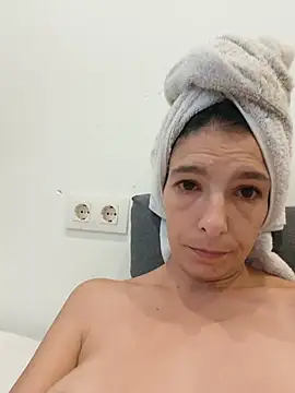 Sposini69 라이브 XXX 채팅