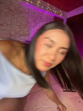 Chat +18 de Soy_Daniela ao vivo