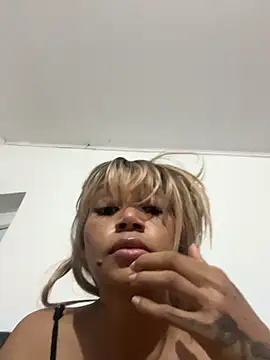 צ'אט XXX בשידור חי של meliAngelical