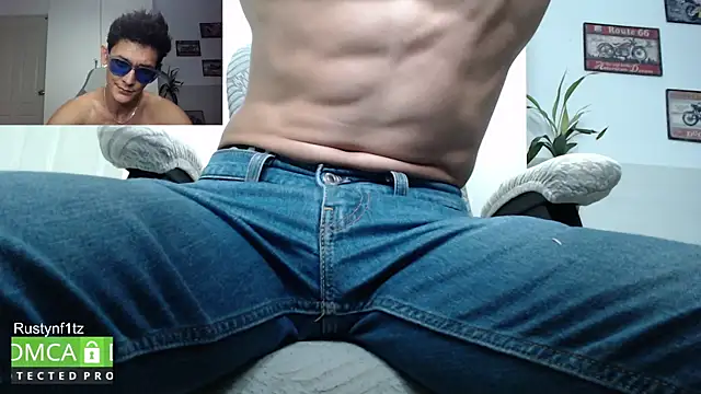 Show modela Rustynf1tz_ na web-kameri