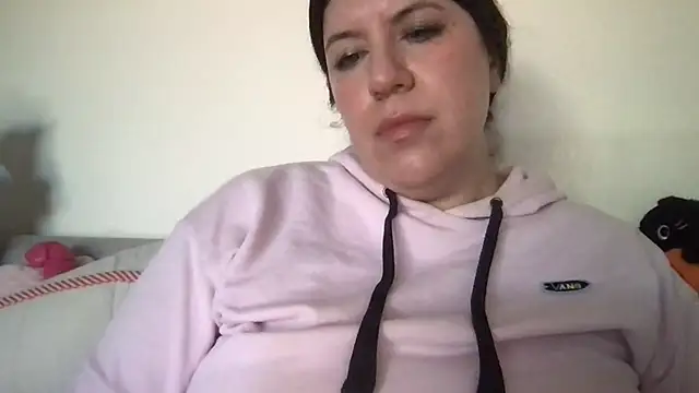HYPHYtype's Live XXX Chat
