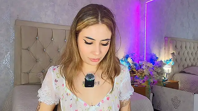 Czat XXX na żywo – nini_love01