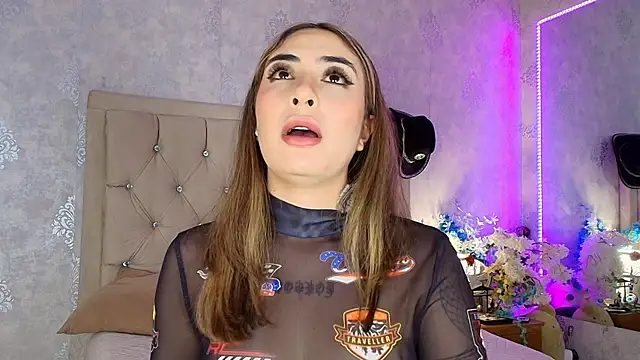 Czat XXX na żywo – nini_love01