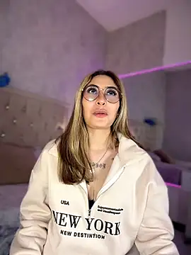 nini_love01: απευθείας συνομιλία ΧΧΧ