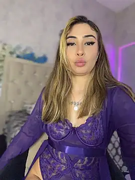 Pokazy przed kamerką – nini_love01