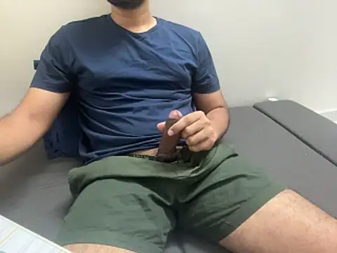 Show modela Arjun78877 na web-kameri