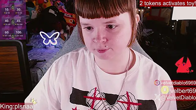 VelvetDiablo's Webcam Show