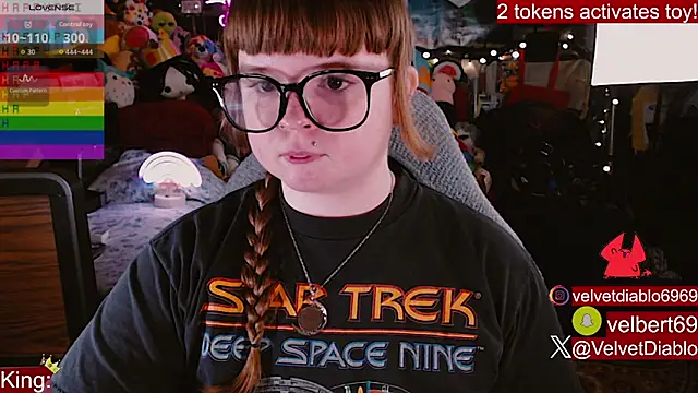 VelvetDiablo's Webcam Show