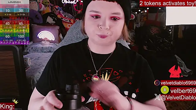 VelvetDiablo webkamerás műsora