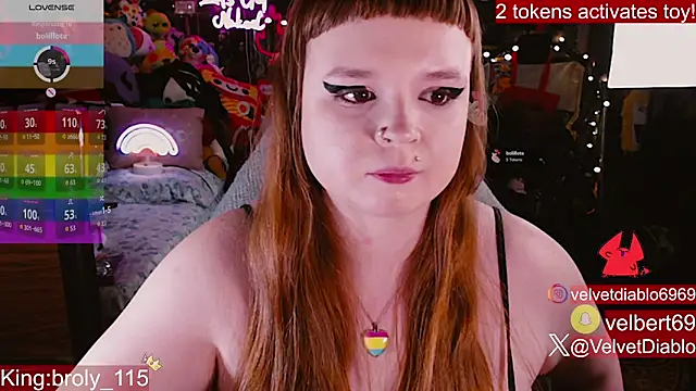 VelvetDiablo's Webcam Show
