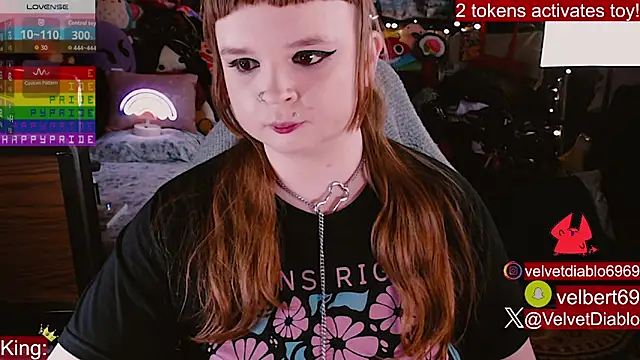 VelvetDiablo's Webcam Show