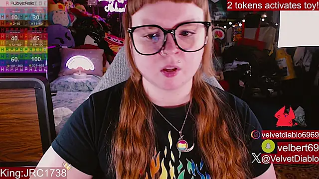VelvetDiablo's Webcam Show