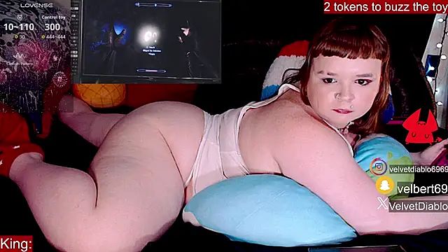 VelvetDiabloのライブXXXチャット
