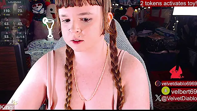 VelvetDiablo Chat XXX in diretta