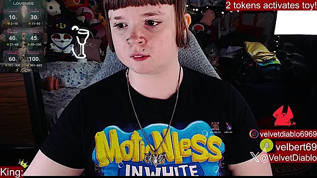 Chat XXX ao vivo de VelvetDiablo