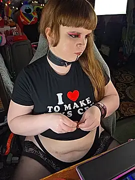 VelvetDiablo's Webcam Show