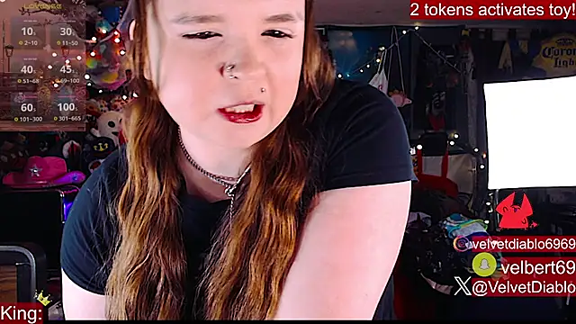 VelvetDiablo's Webcam Show