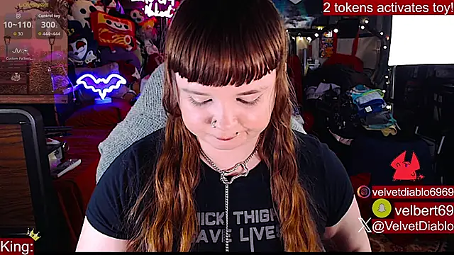 Živý XXX chat VelvetDiablo