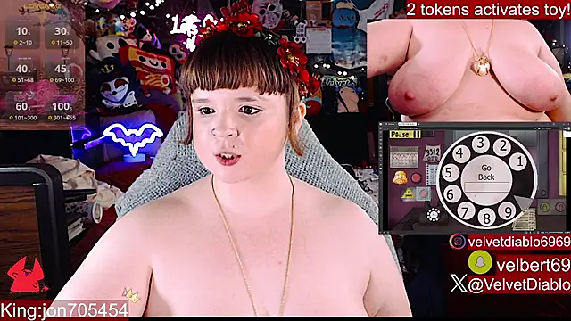 VelvetDiablo: вебкам-шоу