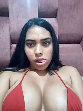 nia_sd Adlı Modelin Canlı XXX Sohbeti