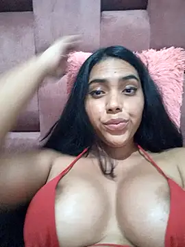 nia_sd's Live XXX Chat