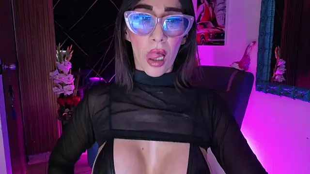 crisstal_miler Adlı Modelin Web Kamerası Şovu