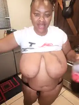 CuteHoney92 webkamerás műsora