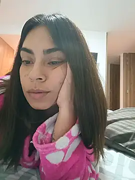 دردشة Ivanna2 الجنسية المباشرة