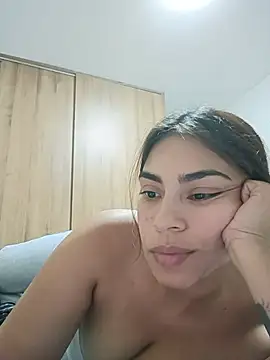 Ivanna2 现场XXX聊天