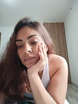 Ivanna2 Chat XXX in diretta