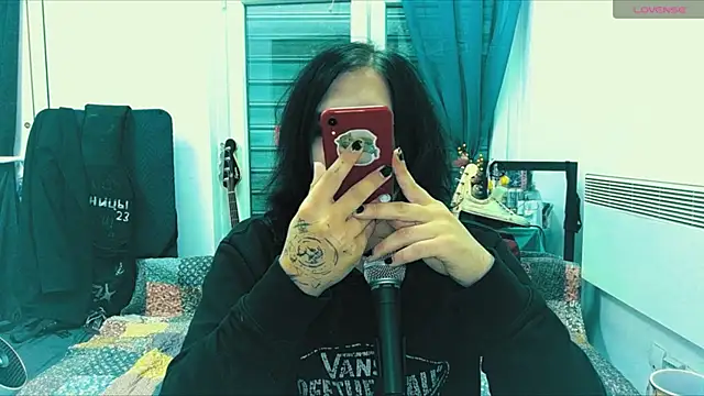 sademobeer webcam show