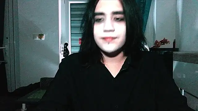 הופעת וובקאם של sademobeer