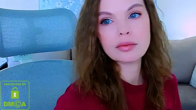 XXX chat uživo modela Glossier