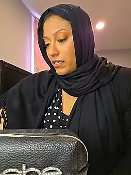 Ellamayi Adlı Modelin Web Kamerası Şovu