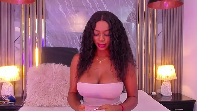 AdharaHills Chat XXX live