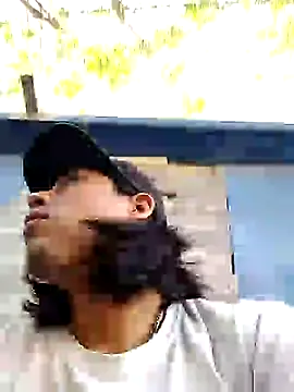 โชว์เว็บแคมของ AlexAlejandro13