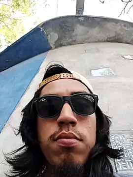 AlexAlejandro13 Webcamshow