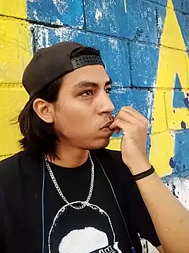 AlexAlejandro13n Live XXX chat