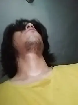 AlexAlejandro13 Show Webcam