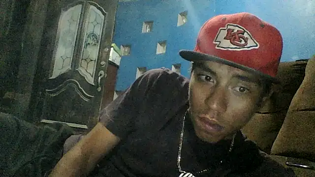 Show de AlexAlejandro13 na webcam