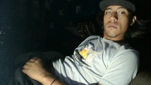 AlexAlejandro13 Pertunjukan Webcam
