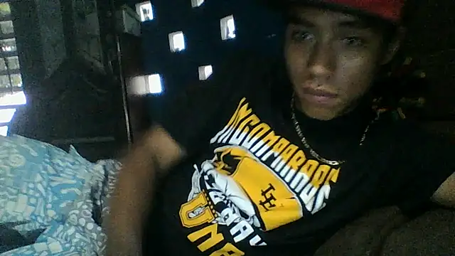 AlexAlejandro13 Pertunjukan Webcam