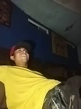 הופעת וובקאם של AlexAlejandro13