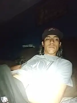AlexAlejandro13 Webcam show