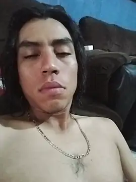 AlexAlejandro13 Pertunjukan Webcam